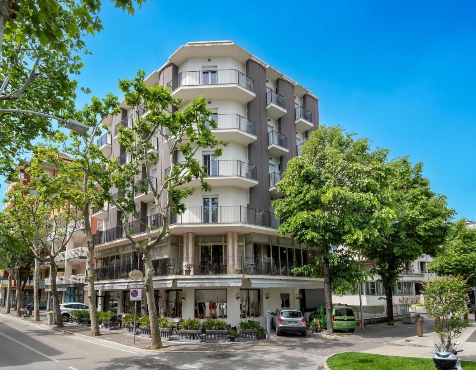 Hotel Anna Gabicce Mare Exterior photo