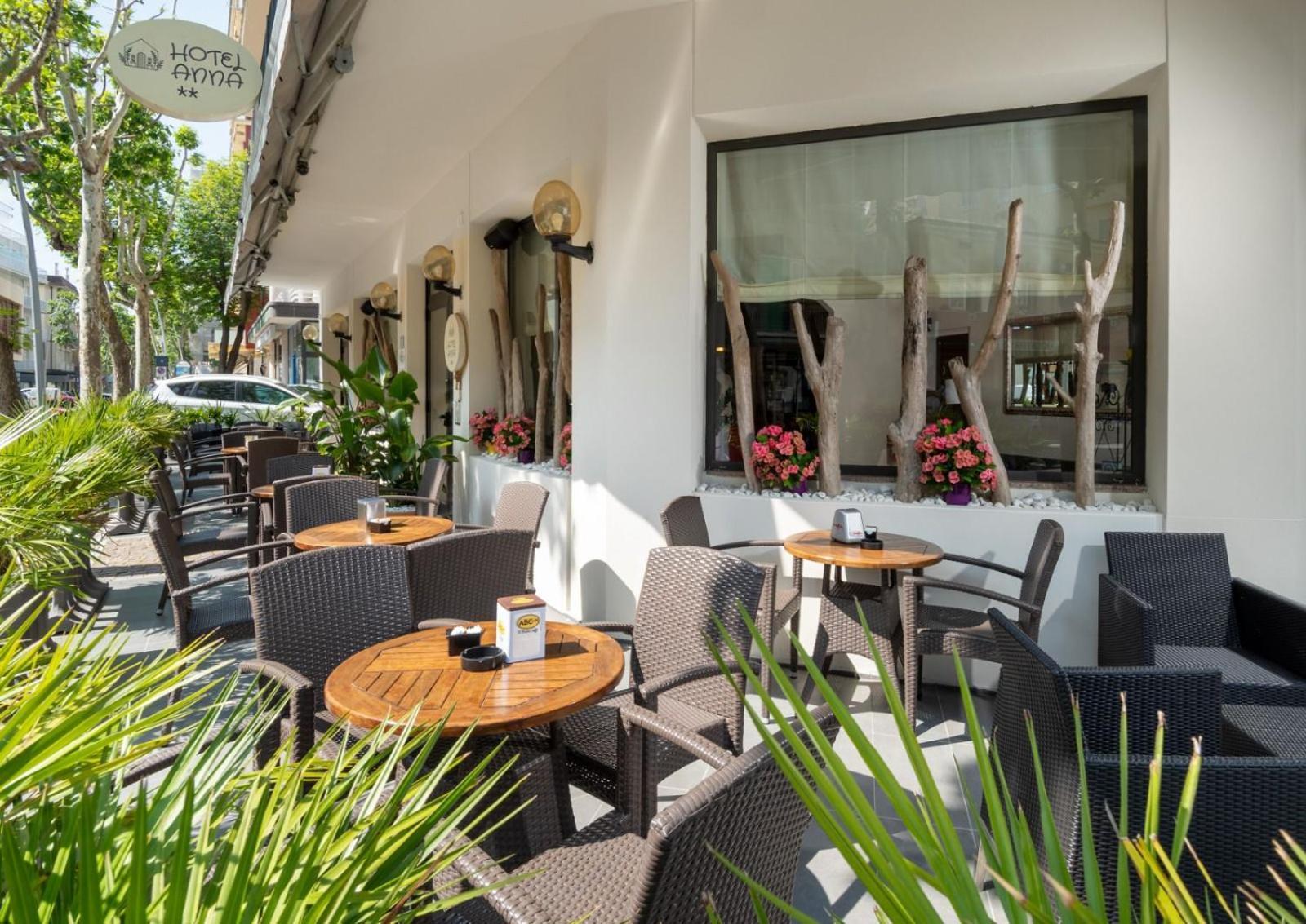 Hotel Anna Gabicce Mare Exterior photo